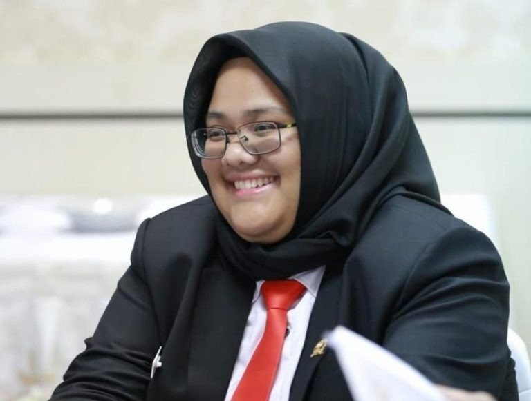 Rolling Komisi DPRD Prabumulih, Leony Ayu Pratiwi Jabat Wakil Ketua Komisi I
