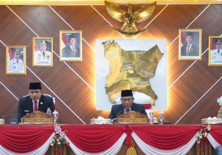 Fraksi DPRD Prabumulih Sampaikan Pandangan Umum terhadap Raperda LPJ APBD 2025