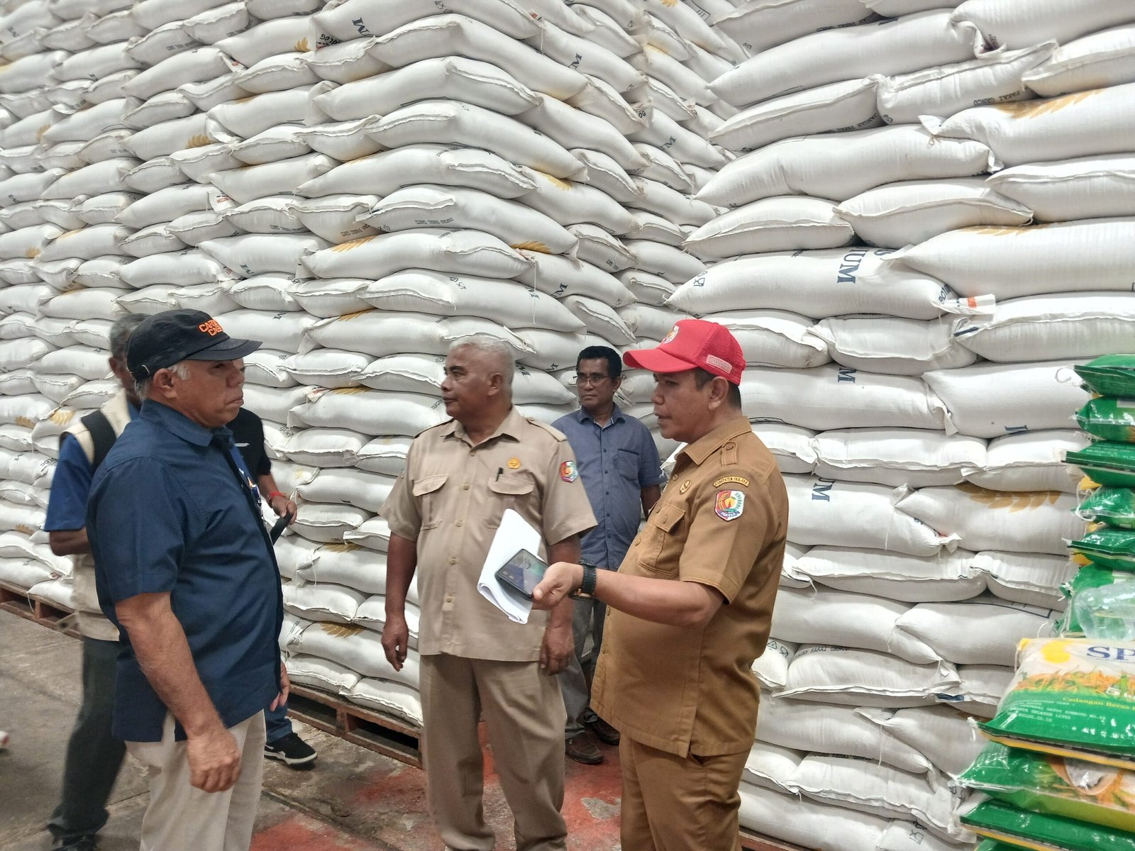 Dinsos Fakfak Perketat Sasaran Penerima Bantuan Beras Berbasis DTSEN