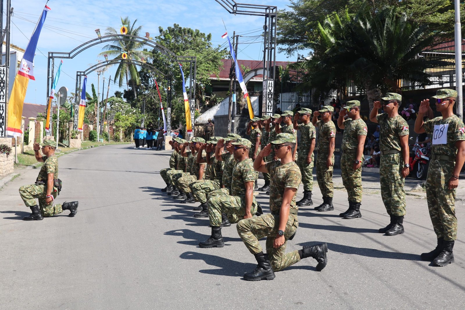 Semangat Kemerdekaan Membara, Kodim 1803/Fakfak Ramaikan Gerak Jalan HUT RI