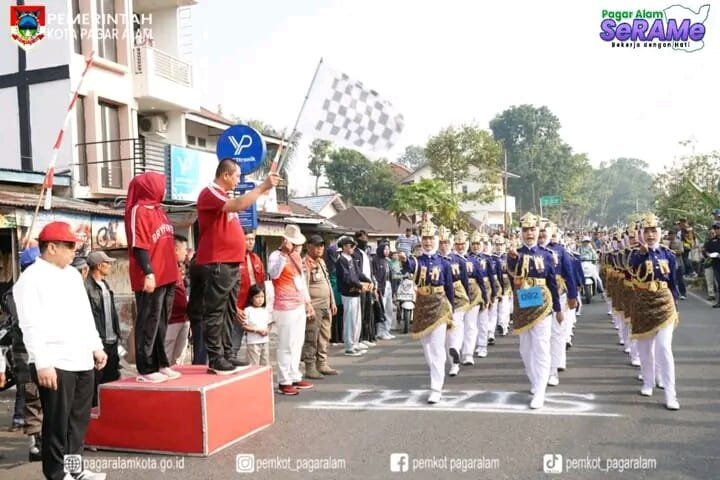 Gerak Jalan Pelajar Pagar Alam Makin Semarak, 98 Regu Tampil Kompak di HUT RI ke-81