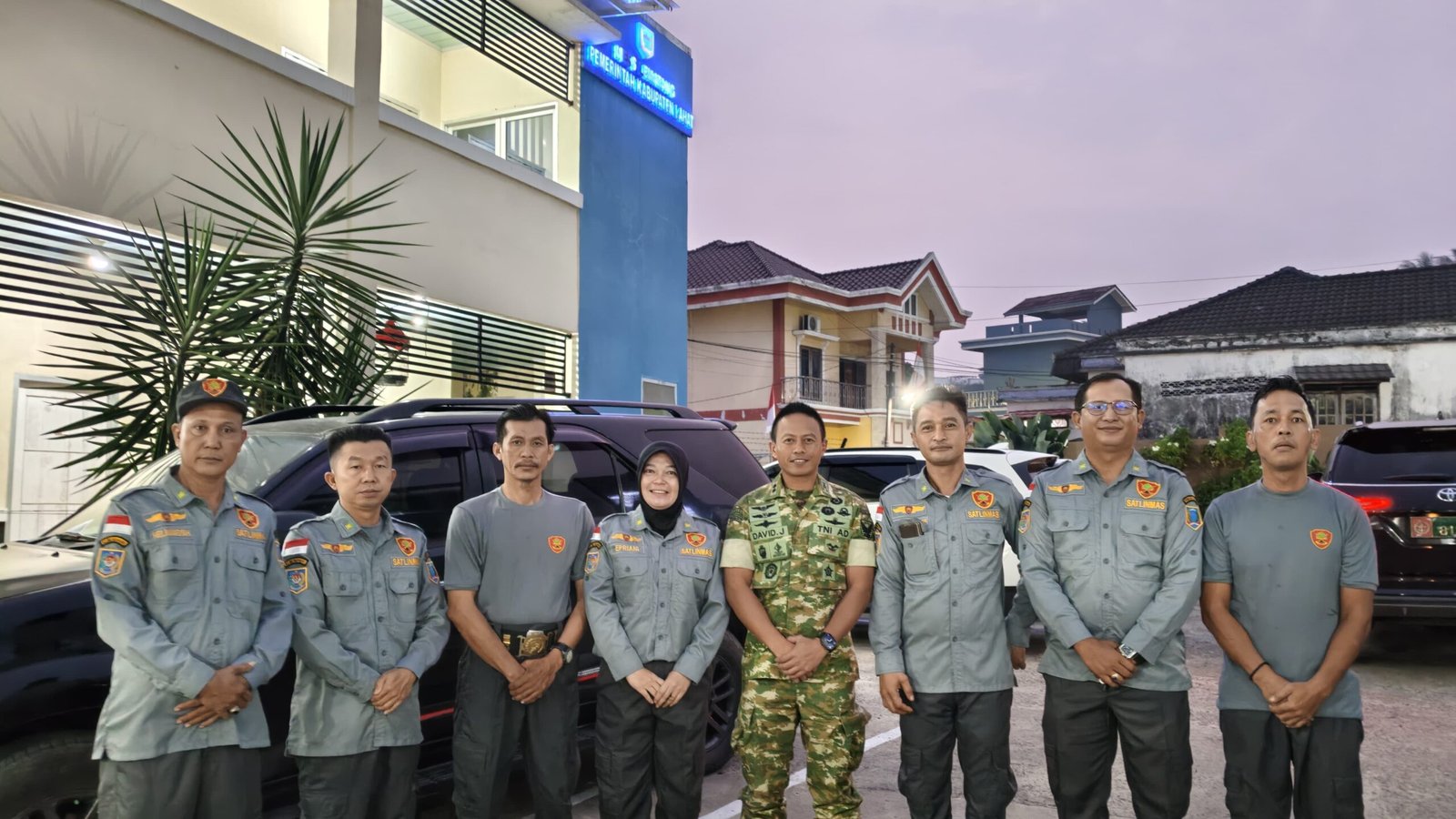 Lurah Bandar Jaya Hadiri Apel Akbar Satlinmas se-Sumsel di GOR Sriwijaya