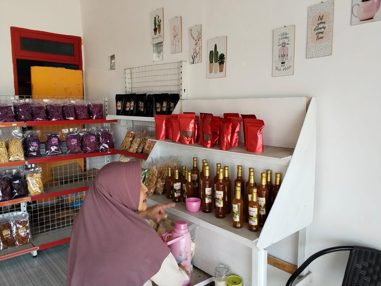 Humsy Pasma Intensifkan Pembinaan Home Industry Warga Nahdliyin di Dempo Selatan