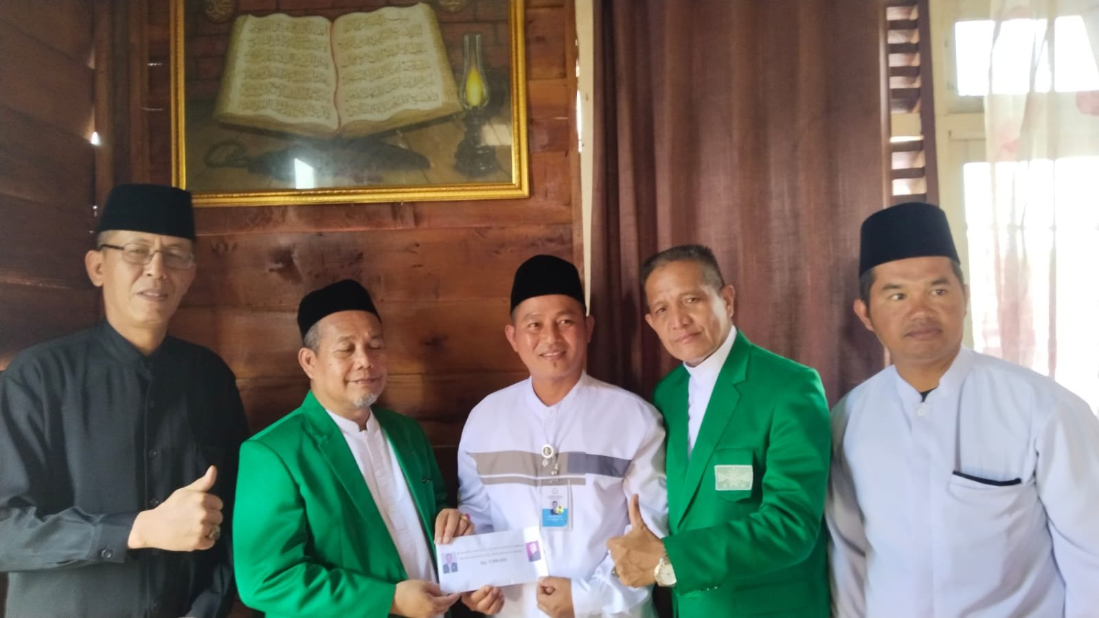 PCNU Pagaralam Terima Bantuan Wahyu Sanjaya untuk Keberangkatan Muktamar NU ke-35 di Jombang