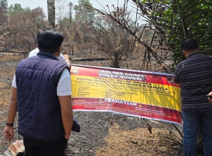 Karhutla Lahat Ditangani Polisi, 1 Tersangka Ditahan dan 350 Hektare Bukit Jempol Terbakar