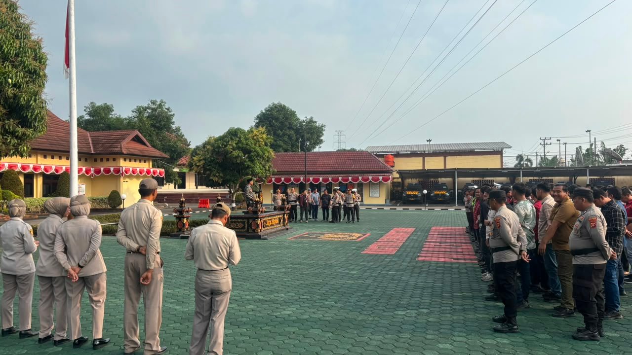 Binrohtal Polres OKU Timur, Personel Diajak Teladani Akhlak Rasulullah