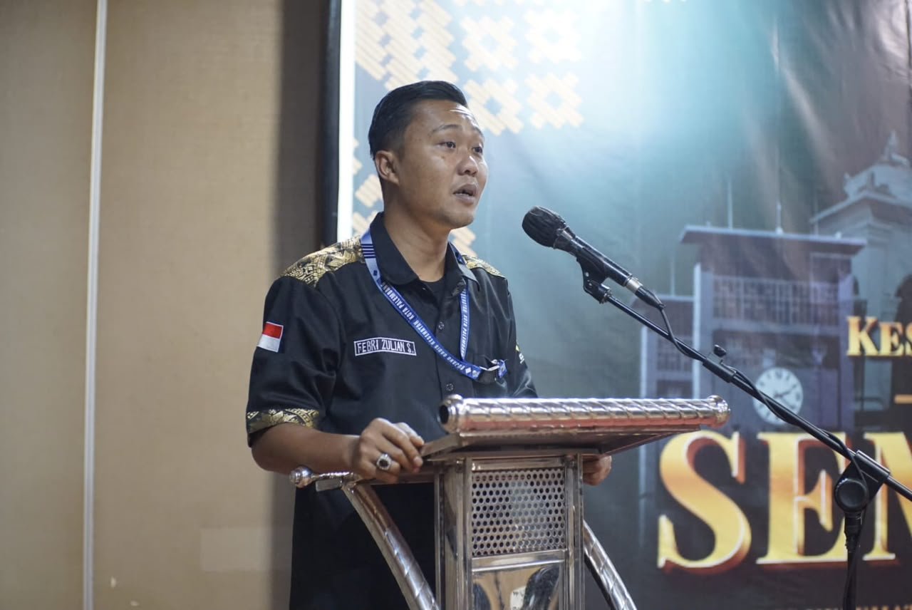Asap Karhutla Mengintai, Bujang Gadis Kesehatan Palembang Imbau Warga Pakai Masker