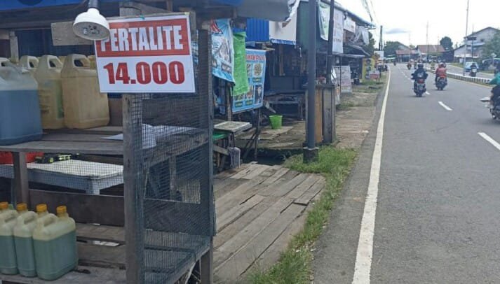 Pertalite Langka di Pagar Alam, Harga Eceran Tembus Rp14 Ribu per Liter