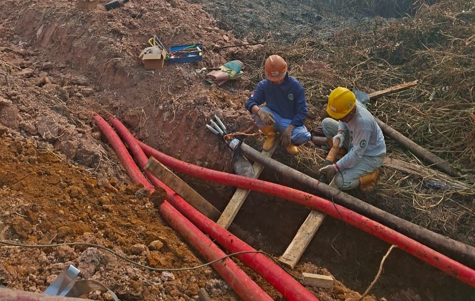 Jaringan PLN Terdampak Karhutla, UP3 Palembang Percepat Pemulihan di Tanjung Api-Api