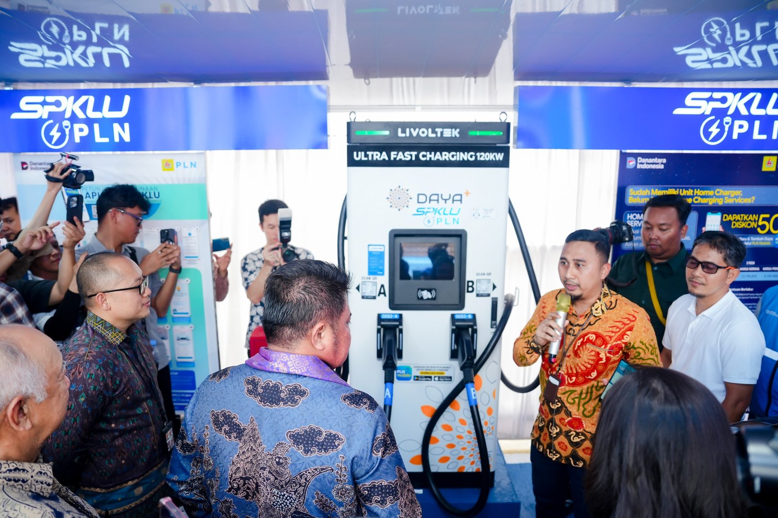Transaksi SPKLU Capai 28 Ribu, PLN Resmikan SPKLU Center Pertama di Sumsel