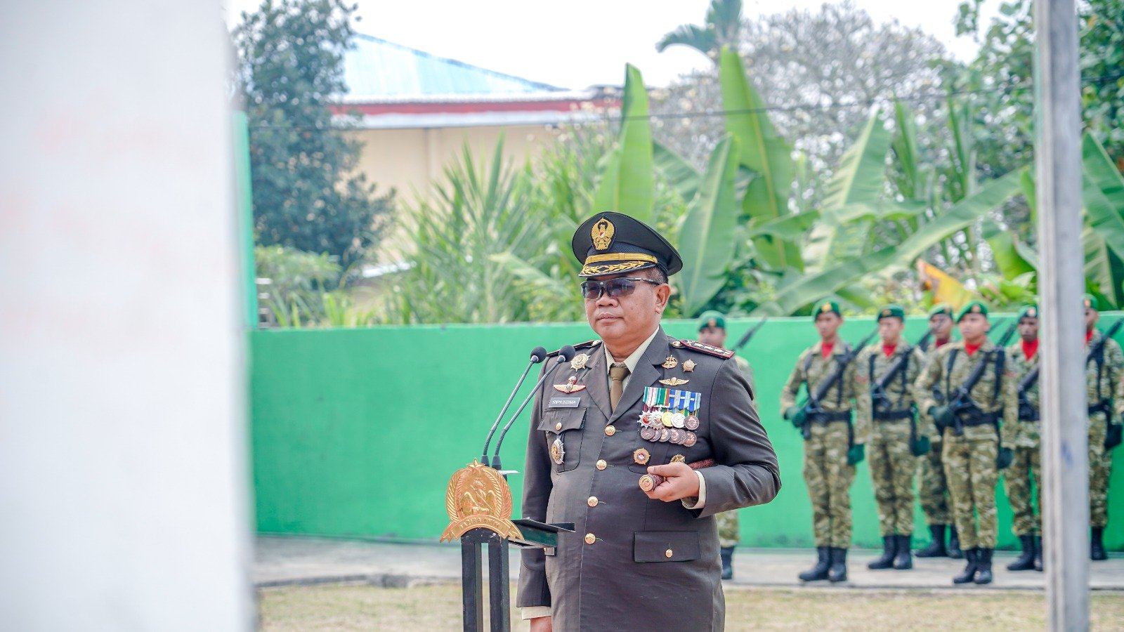 Warisi Semangat Juang Pahlawan, Danrem 182/JO Pimpin Ziarah di TMP Fakfak