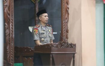 Bangun Kedekatan di Waktu Subuh, AKBP Naim Ishak Ajak Warga Jaga Kerukunan dan Kamtibmas