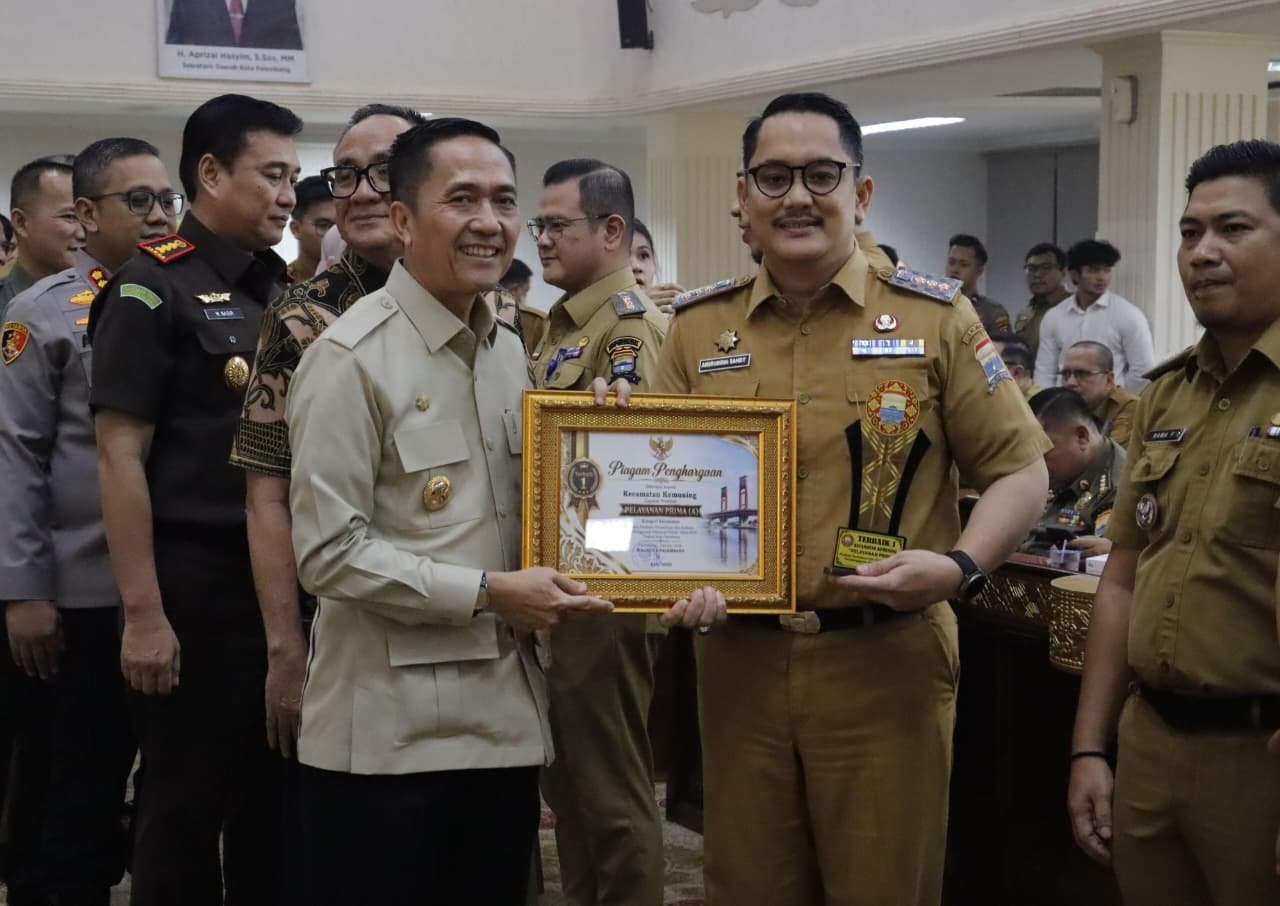 Pelayanan Publik Berpredikat Prima, Kecamatan Kemuning Sabet Juara 1 Tingkat Palembang