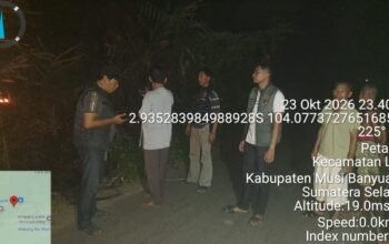 Tim Gabungan Polsek Lais Berhasil Jinakkan Api di Kebun Karet Desa Petaling