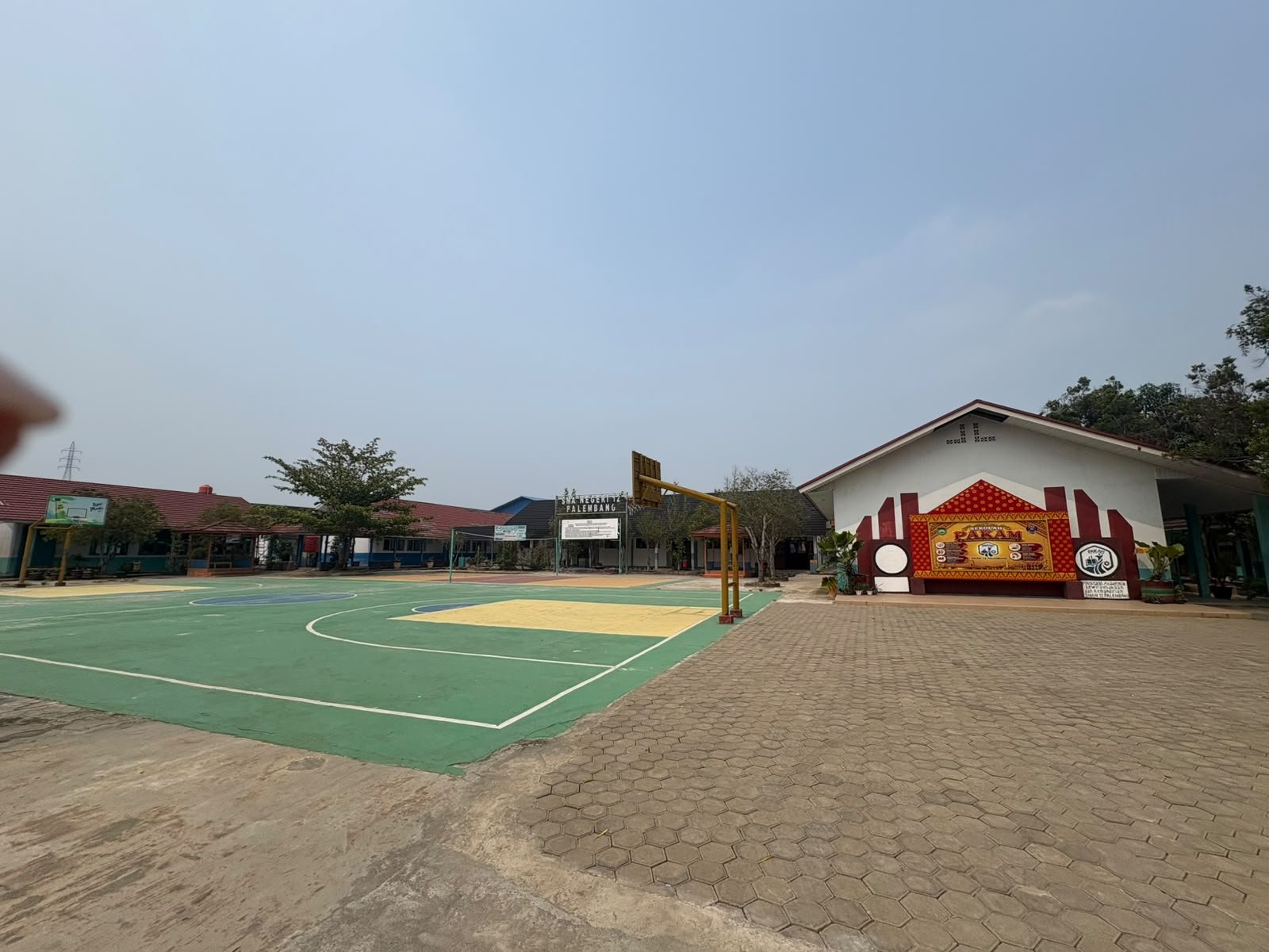 Kabut Asap Selimuti Palembang, SMAN 12 Terapkan Pembelajaran Kombinasi