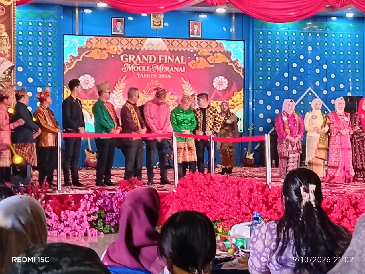 Andara Salfa dan Gilang Tri Andika Raih Gelar Mouli Meranai OKU Timur 2026